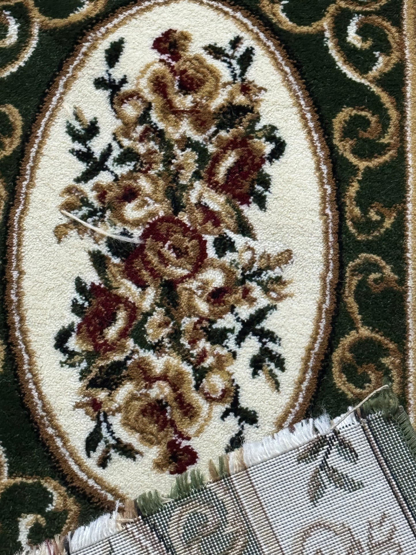 Traversa cu Insertii Florale si Medalion ,Verde/Crem/Grena