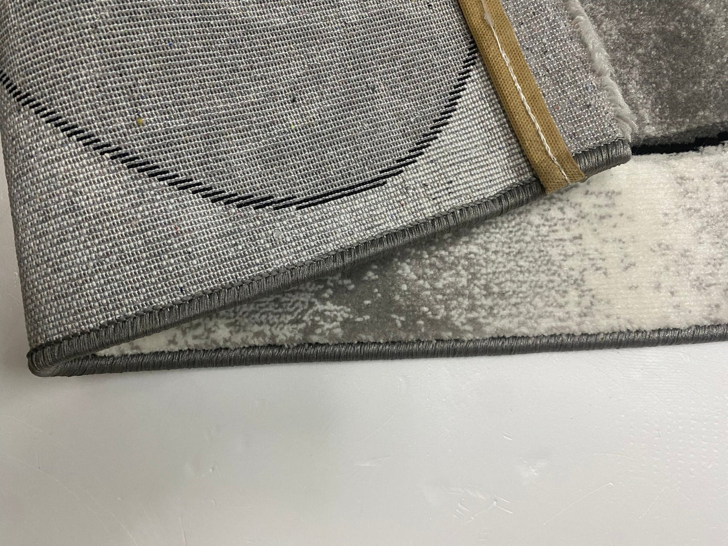 Traversa cu Insertii Florale, Gri/Negru