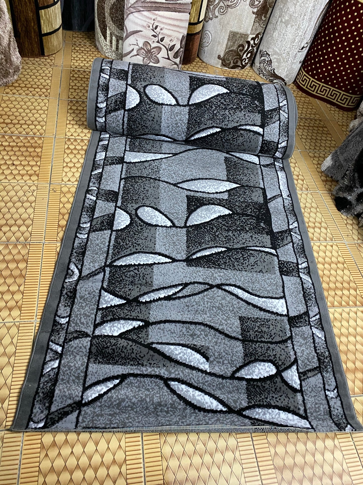 Traversa cu Insertii Geometrice,Gri/Negru