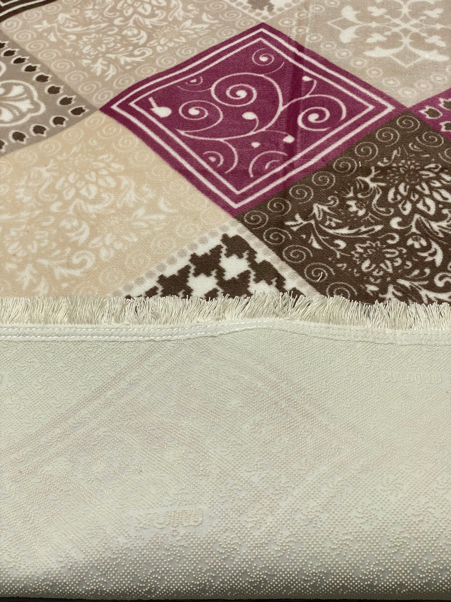 Set Covor Cu Traverse Antiderapante cu Insertii Moderne tip Romburi ,Bej/Roz