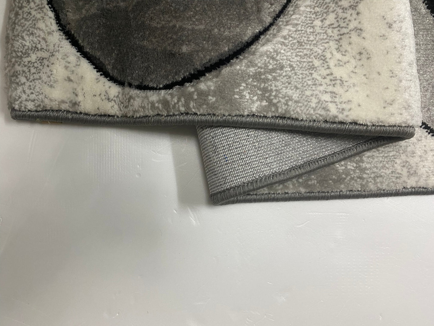 Covor cu Insertii Florale tip Margareta,Gri/Negru/Alb