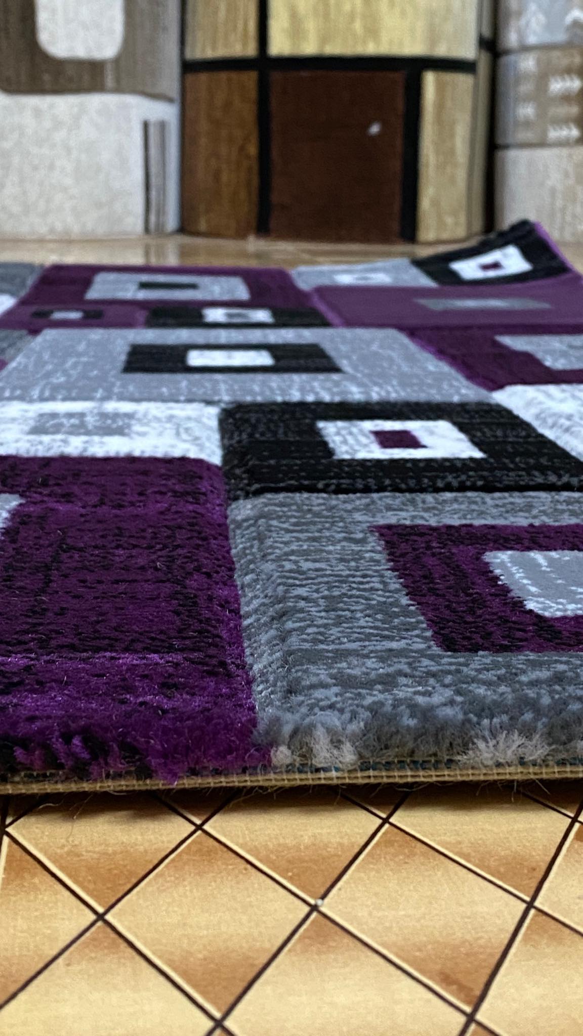 Covor cu Insertii Geometrice tip Patrate si Dreptunghiuri,Mov/Gri