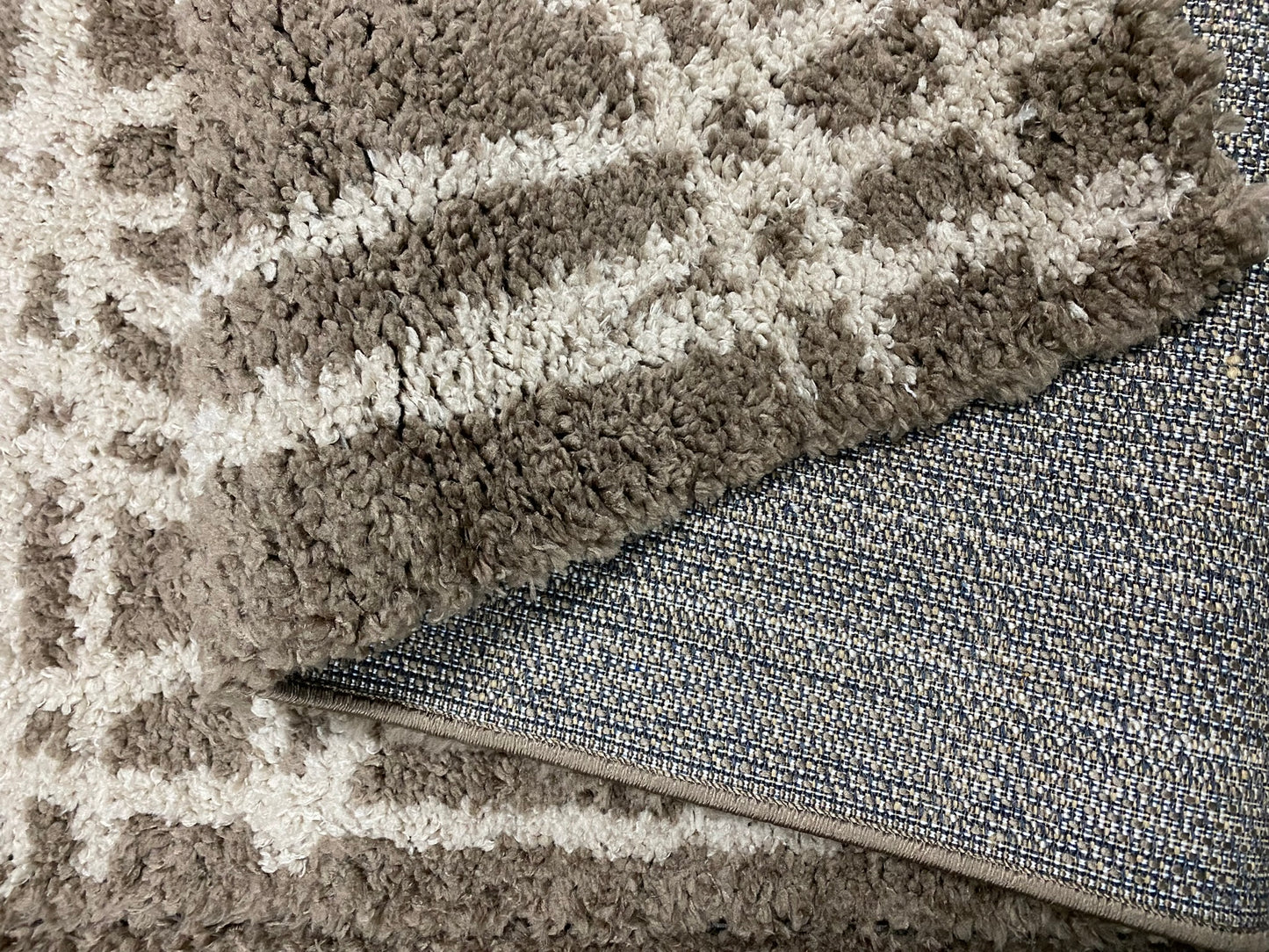 Set Covor Cu Traverse Pufoase Tip Shaggy,Capucinno/Bej