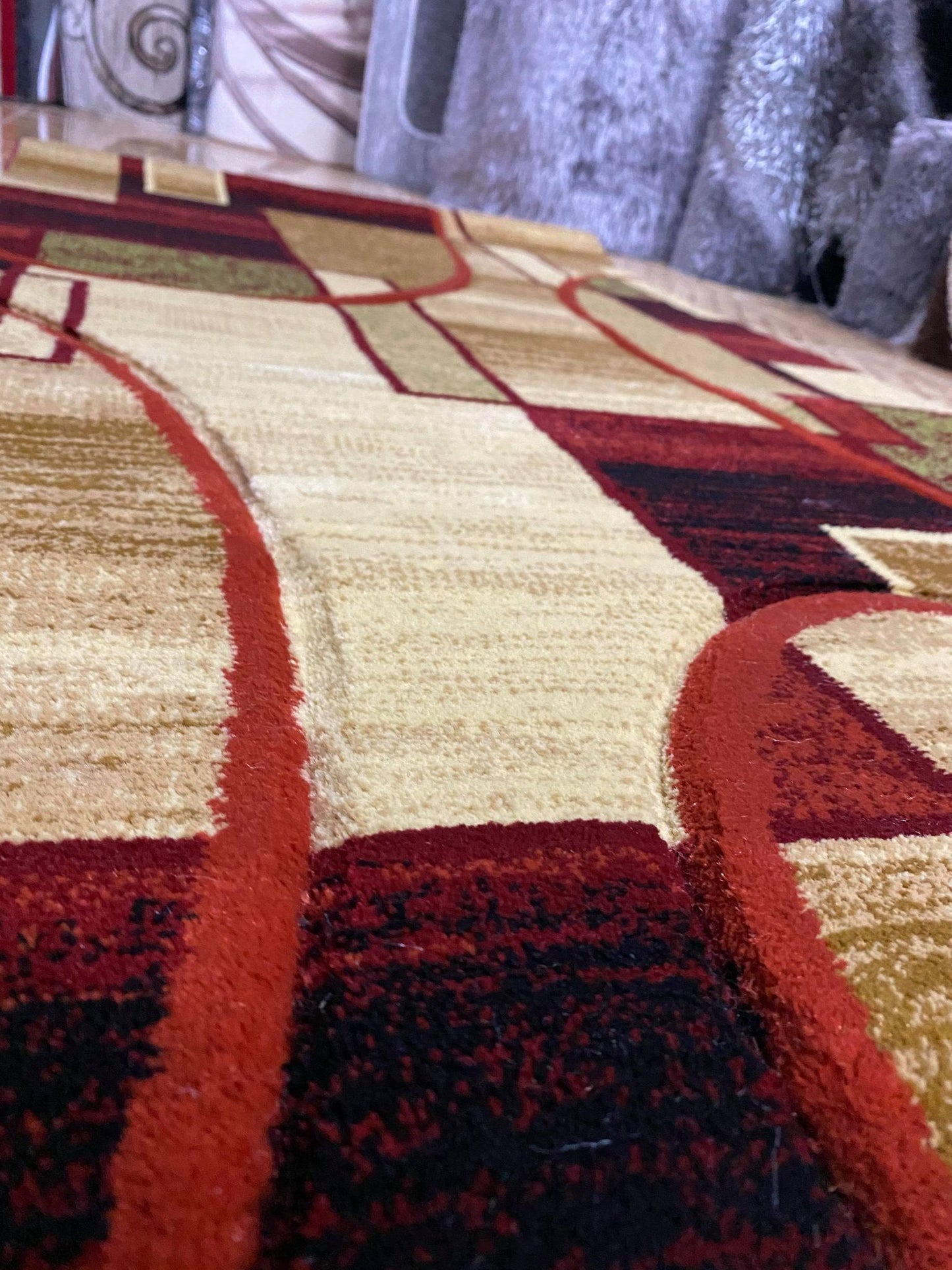 Covor cu Insertii Geometrice tip Cercuri ,Grena/Bej