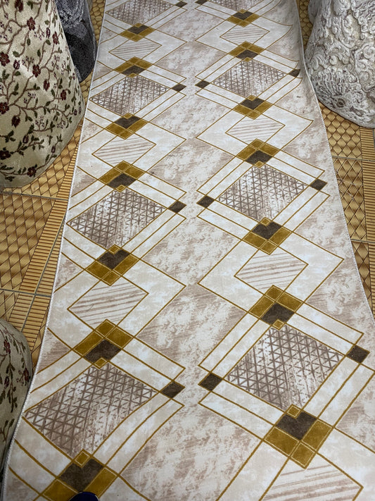 Traversa Antiderapanta cu Insertii Geometrice,Bej/Auriu