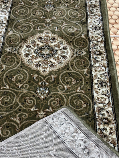 Traversa cu Insertii Florale si Medalion ,Verde/Crem/Grena