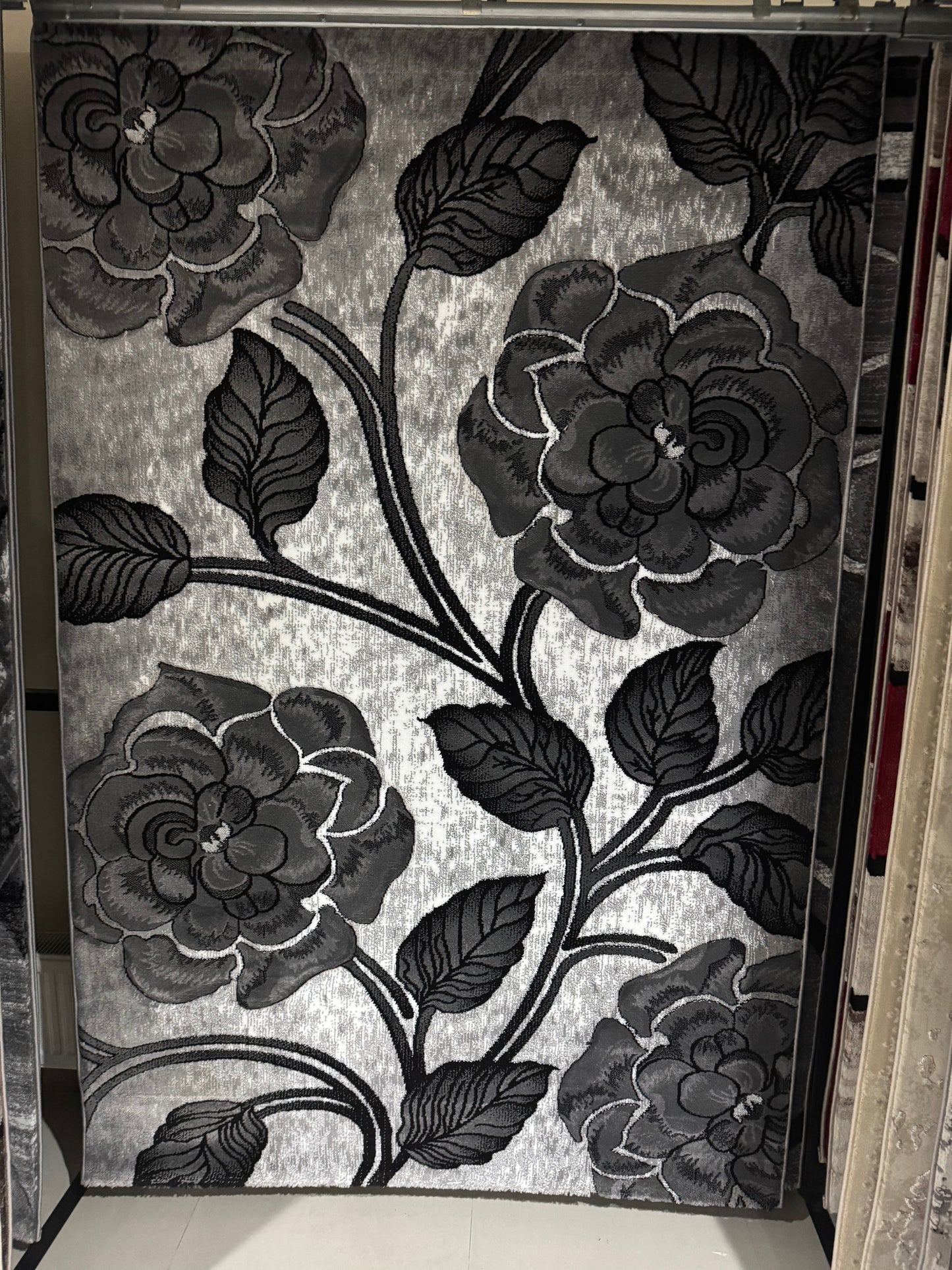 Covor tip Trandafir 3D , Gri/Negru