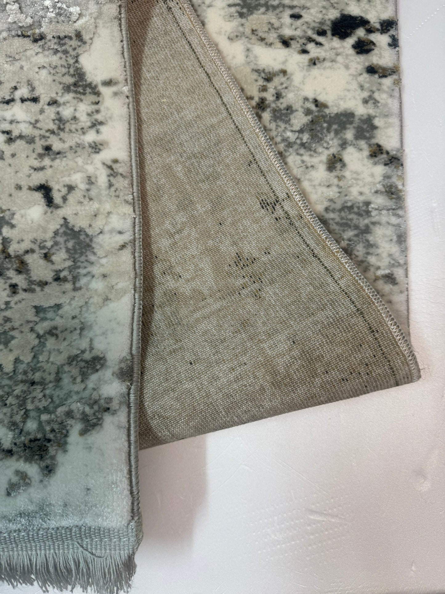 Covor Premiu Angora Hali Modern Tip Picasso cu Franjuri,Gri/Antracid