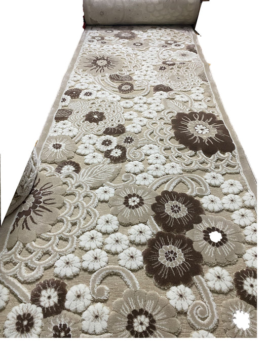 Traversa cu Insertii Florale 3D Margarete ,Bej/Maro