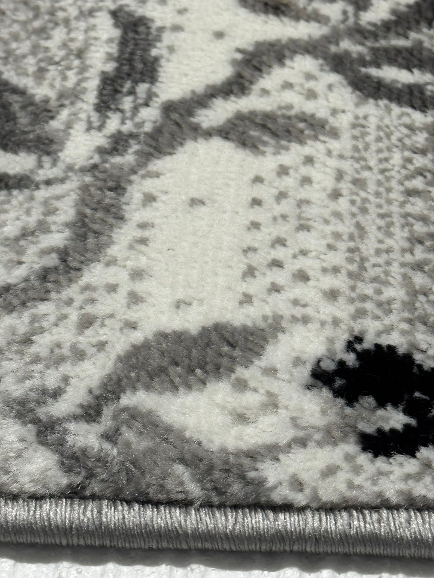 Covor cu Insertii Florale ,Gri/Bej/Negru