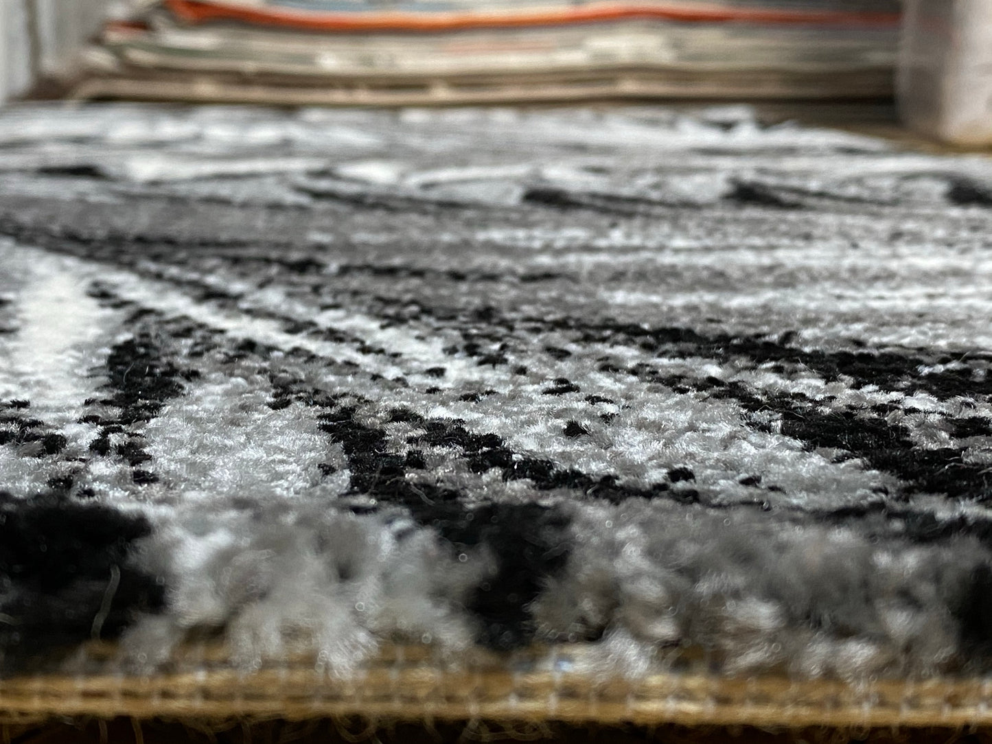 Covor frize cu Insertii Geometrice tip Patrate,Gri