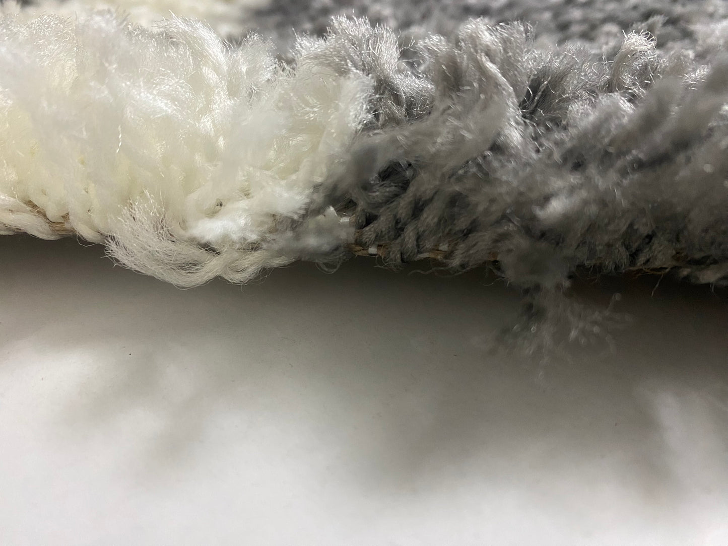 Set Covor cu Traverse Pufoase Shaggy Tip Patrate ,Gri/Negru/Alb