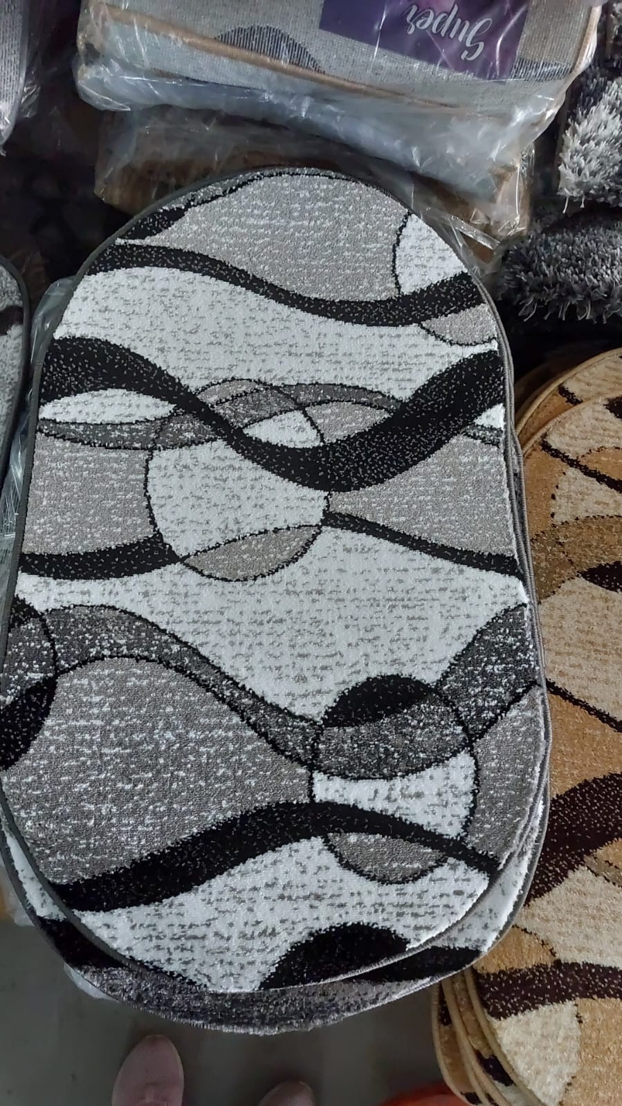 Covor cu insertii Tip Cercuri si Lini,Gri/Negru