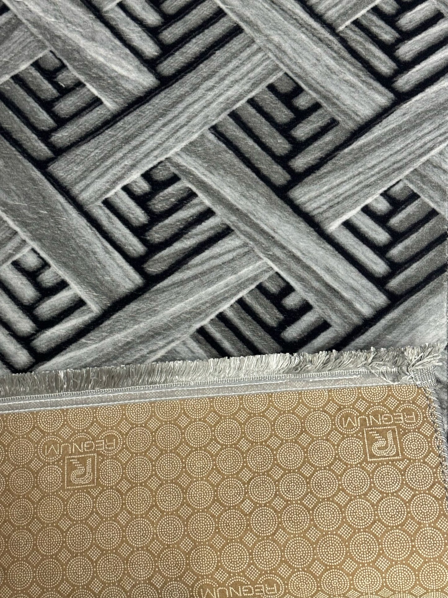 Covor Antiderapant cu  Insertii Moderne Tip Parchet,Gri