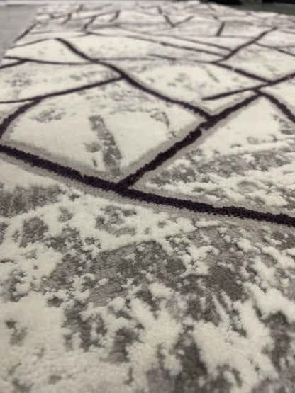 Covor Modern cu Insertii Geometrice de tip Triunghiuri ,Mov/Gri/Bej